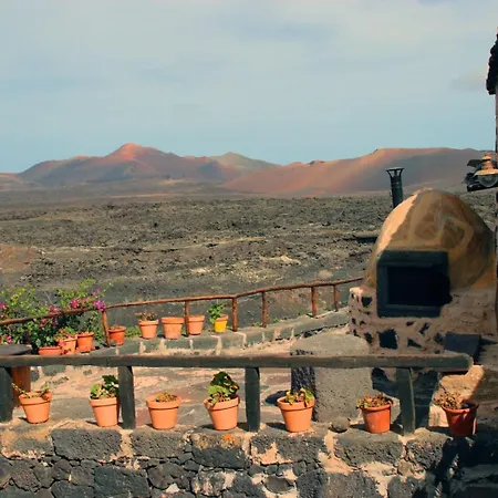 Casa Rural Vega De Timanfaya Uga Exterior foto
